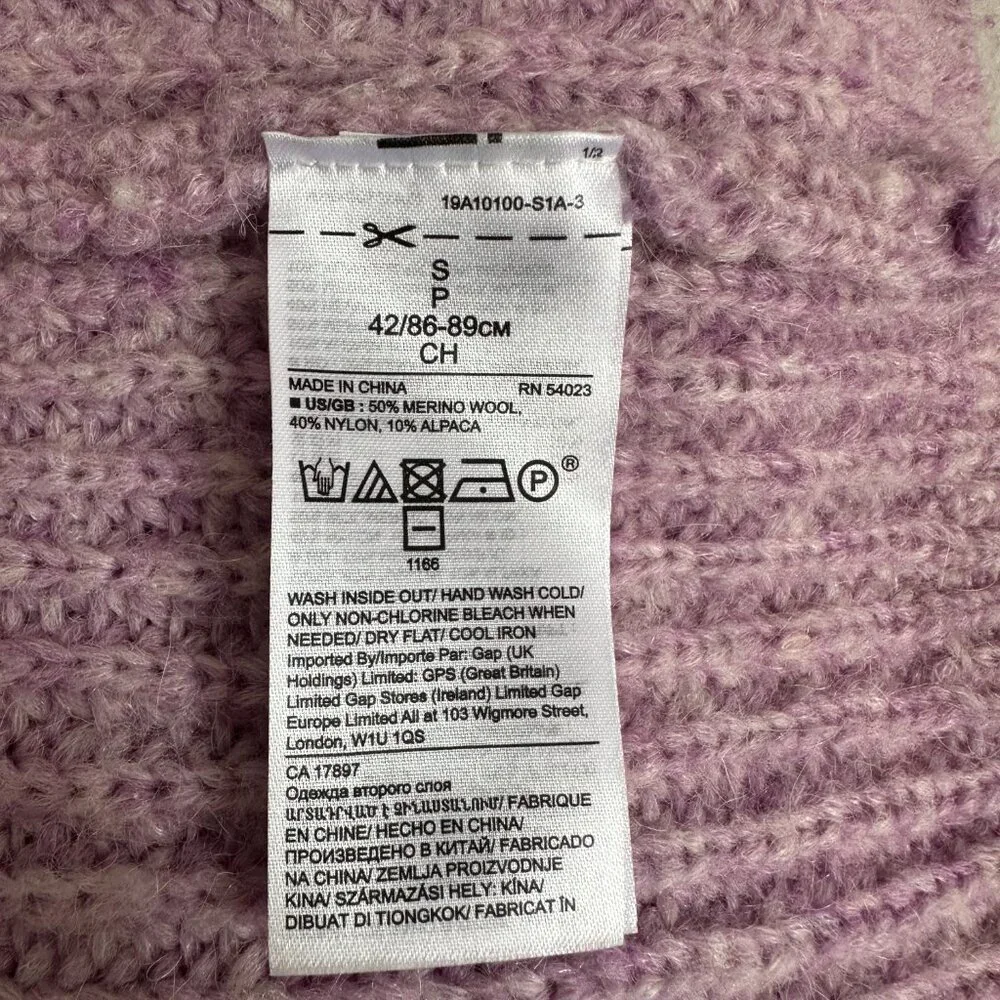 💜 **Banana Republic Merino-Blend Oversized V-Neck Sweater – Size Small** 💜 - Picture 6 of 7